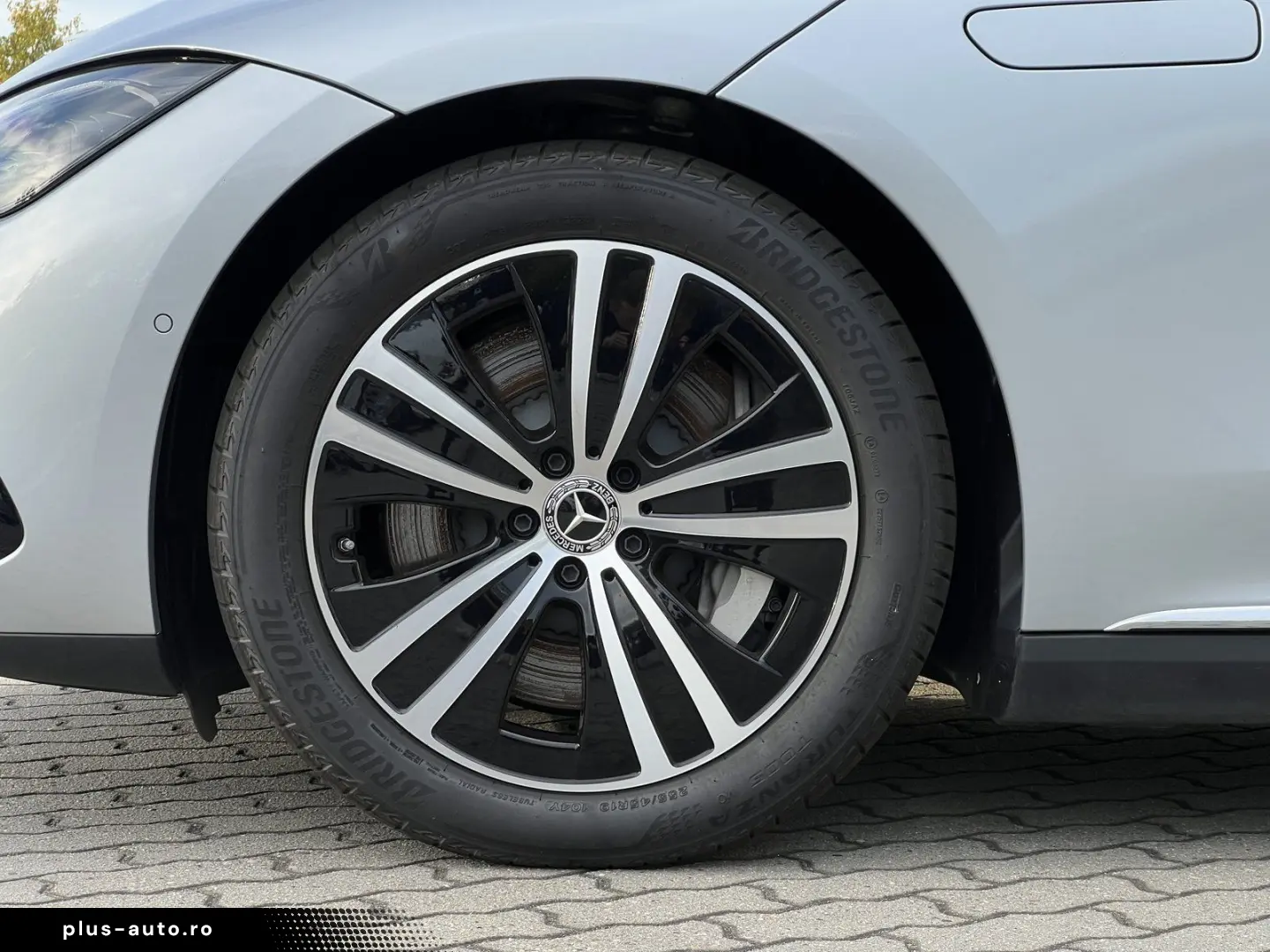 MERCEDES-BENZ EQE 350  EA Premium Plus   AIRMATIC 22KW Pano