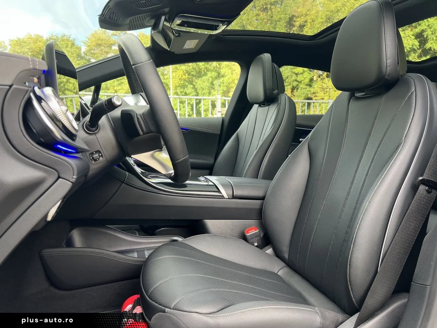 MERCEDES-BENZ EQE 350  EA Premium Plus   AIRMATIC 22KW Pano