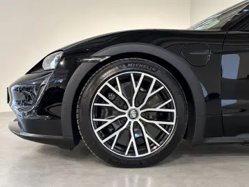 PORSCHE Taycan Cross Turismo 4  Approved Pano Dashcam