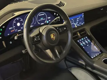PORSCHE Taycan Cross Turismo 4  Approved Pano Dashcam