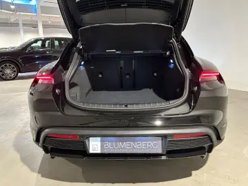 PORSCHE Taycan Cross Turismo 4  Approved Pano Dashcam