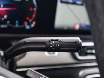 MERCEDES-BENZ V 300 d AVANTGARDE Extralang STANDHZ. MULTIB.