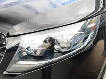 MERCEDES-BENZ V 300 d AVANTGARDE Extralang STANDHZ. MULTIB.