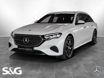 MERCEDES-BENZ E 220 d 4M AHK KAMERA TOTWINKEL DISTRO LED 18