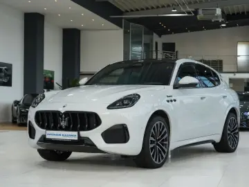 MASERATI Grecale Modena SONUS PANO HUD 360 KAM 21 LM 1.HD