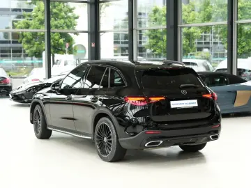 MERCEDES-BENZ GLC 300d 4Matic AMG-LINE NIGHT BURMESTER 20 LM