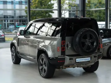 LAND ROVER Defender 110 X-Dynamic SE LUFTFED MERDIAN 360