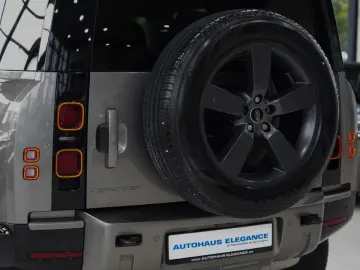 LAND ROVER Defender 110 X-Dynamic SE LUFTFED MERDIAN 360