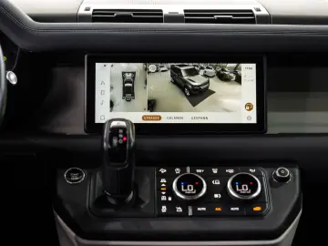 LAND ROVER Defender 110 X-Dynamic SE LUFTFED MERDIAN 360
