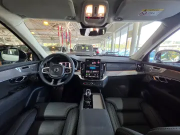 VOLVO XC90 Ultra Dark Recharge LUFT B&W 22 ZOLL VOLL