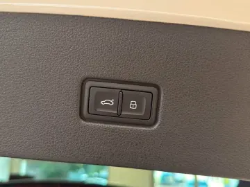AUDI Q8 50 TDI QUATTRO PANO S-LINE ALLBLACK