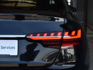 AUDI A4 35 2.0 TDI Limousine advanced DSG Leder 360