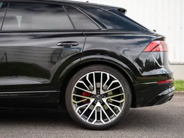 AUDI Q8 50TDI.SLINE.LUFTFE.PANO.B&O.23 .AHK