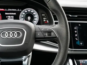 AUDI Q8 50TDI.SLINE.LUFTFE.PANO.B&O.23 .AHK
