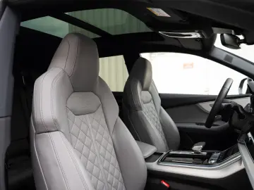 AUDI Q8 50TDI.SLINE.LUFTFE.PANO.B&O.23 .AHK