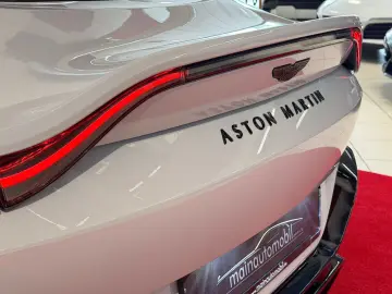 ASTON MARTIN V8 Vantage 1764KM WHITESTONE SONDERLACK…