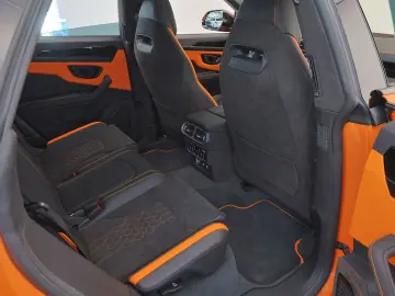 LAMBORGHINI Urus 4.0 V8 Sport