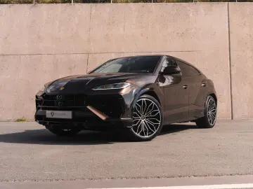 LAMBORGHINI Urus 4.0 V8 PHEV SE