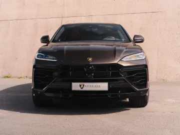 LAMBORGHINI Urus 4.0 V8 PHEV SE