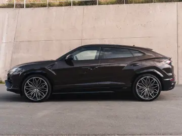 LAMBORGHINI Urus 4.0 V8 PHEV SE