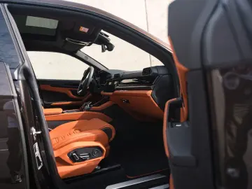 LAMBORGHINI Urus 4.0 V8 PHEV SE