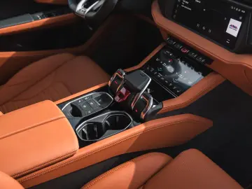 LAMBORGHINI Urus 4.0 V8 PHEV SE