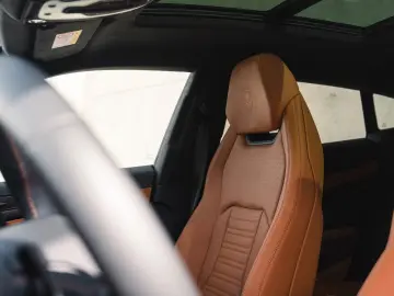 LAMBORGHINI Urus 4.0 V8 PHEV SE