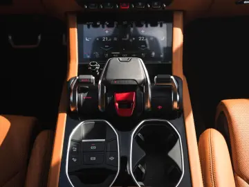 LAMBORGHINI Urus 4.0 V8 PHEV SE