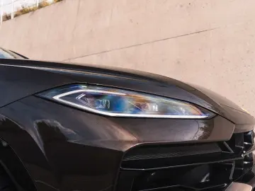 LAMBORGHINI Urus 4.0 V8 PHEV SE