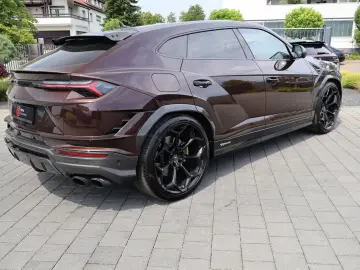 LAMBORGHINI URUS Performante AdPersonam 4Sitz-Carbon-B&O
