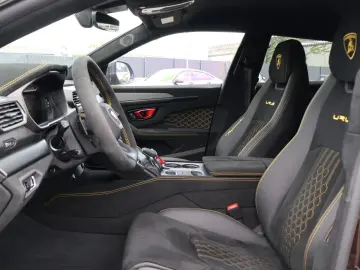 LAMBORGHINI URUS Performante AdPersonam 4Sitz-Carbon-B&O