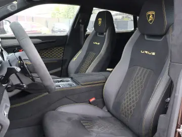 LAMBORGHINI URUS Performante AdPersonam 4Sitz-Carbon-B&O