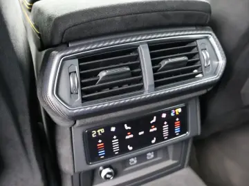 LAMBORGHINI URUS Performante AdPersonam 4Sitz-Carbon-B&O