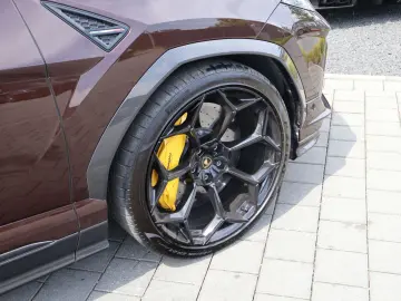 LAMBORGHINI URUS Performante AdPersonam 4Sitz-Carbon-B&O