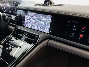 PORSCHE Panamera Turbo S E-Hybrid von BENTLEY FRANKFURT
