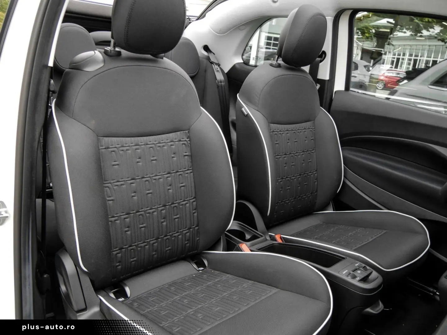FIAT Neuer 500C Base Klimaautomatik PDC ALU CarPlay