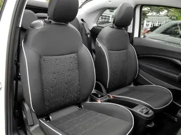 FIAT Neuer 500C Base PDC Klimaautomatik ALU CarPlay
