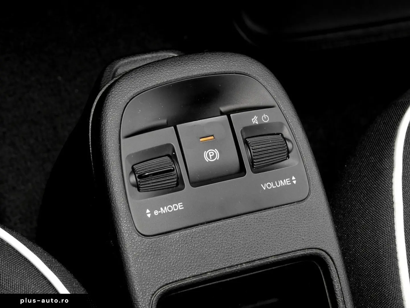 FIAT Neuer 500C Base PDC Klimaautomatik ALU CarPlay