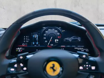 FERRARI 12Cilindri