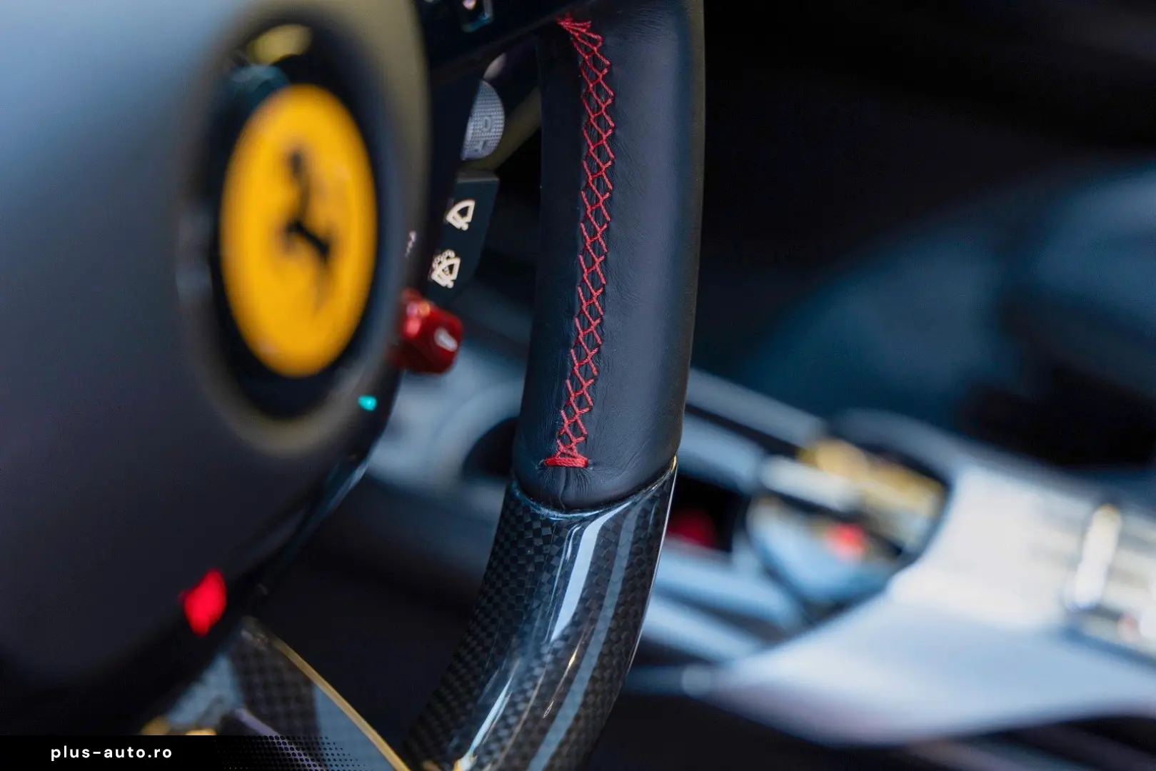 FERRARI 12Cilindri