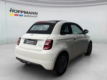 FIAT 500e Cabrio PDC CARPLAY ALU KLIMAAUTOMATIK