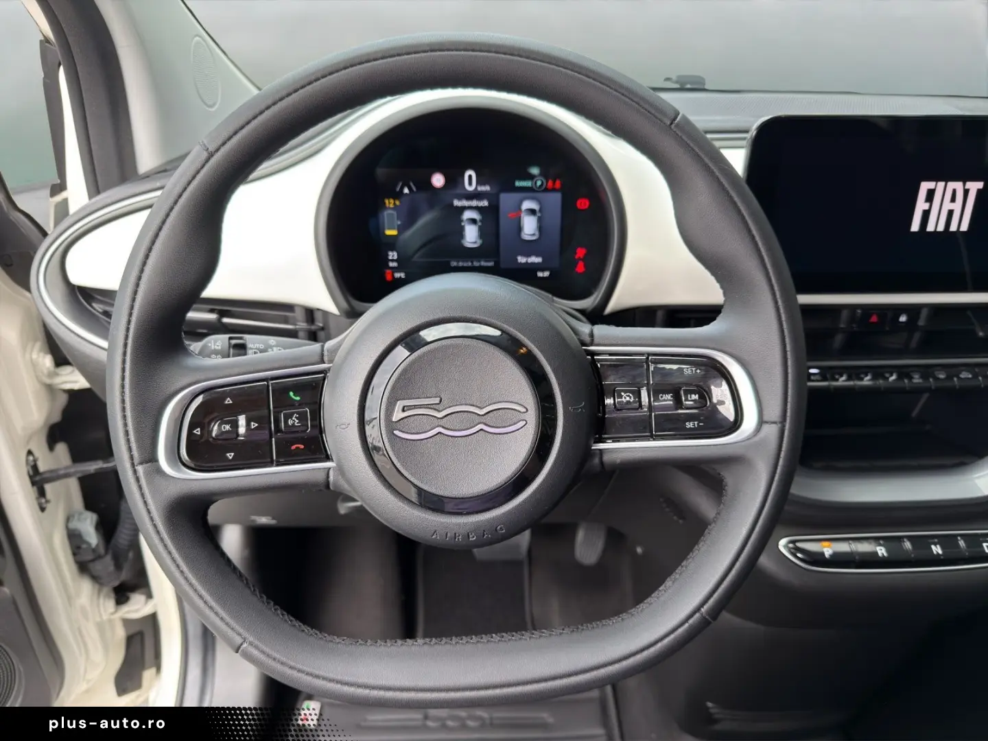 FIAT 500e Cabrio PDC CARPLAY ALU KLIMAAUTOMATIK