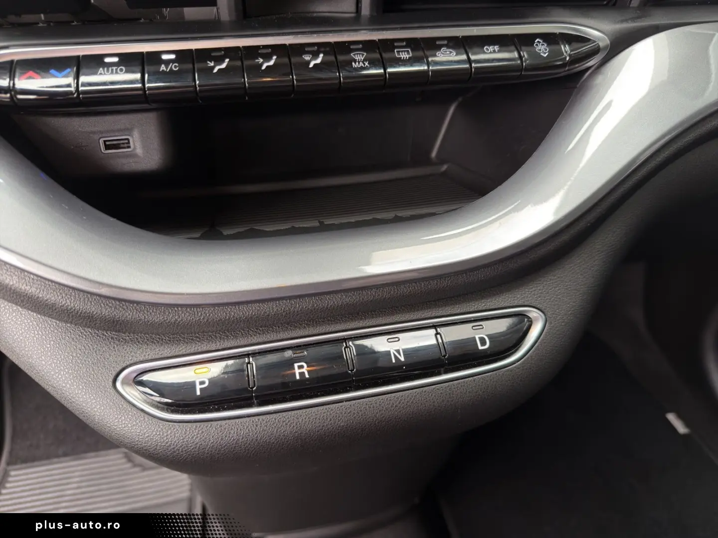 FIAT 500e Cabrio PDC CARPLAY ALU KLIMAAUTOMATIK