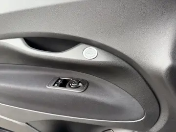 FIAT 500e Cabrio PDC CARPLAY ALU KLIMAAUTOMATIK