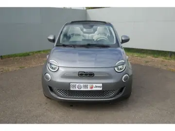 FIAT 500e Cabrio BY BOCELLI AT 42 Kwh 118PS LED NAVI