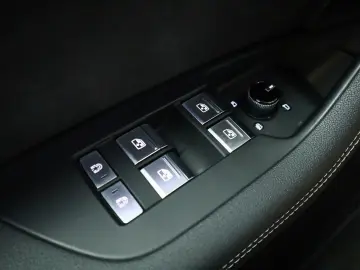 AUDI A7 Sportback 40 TDI S line Ext.  HUD  Assist  Pa