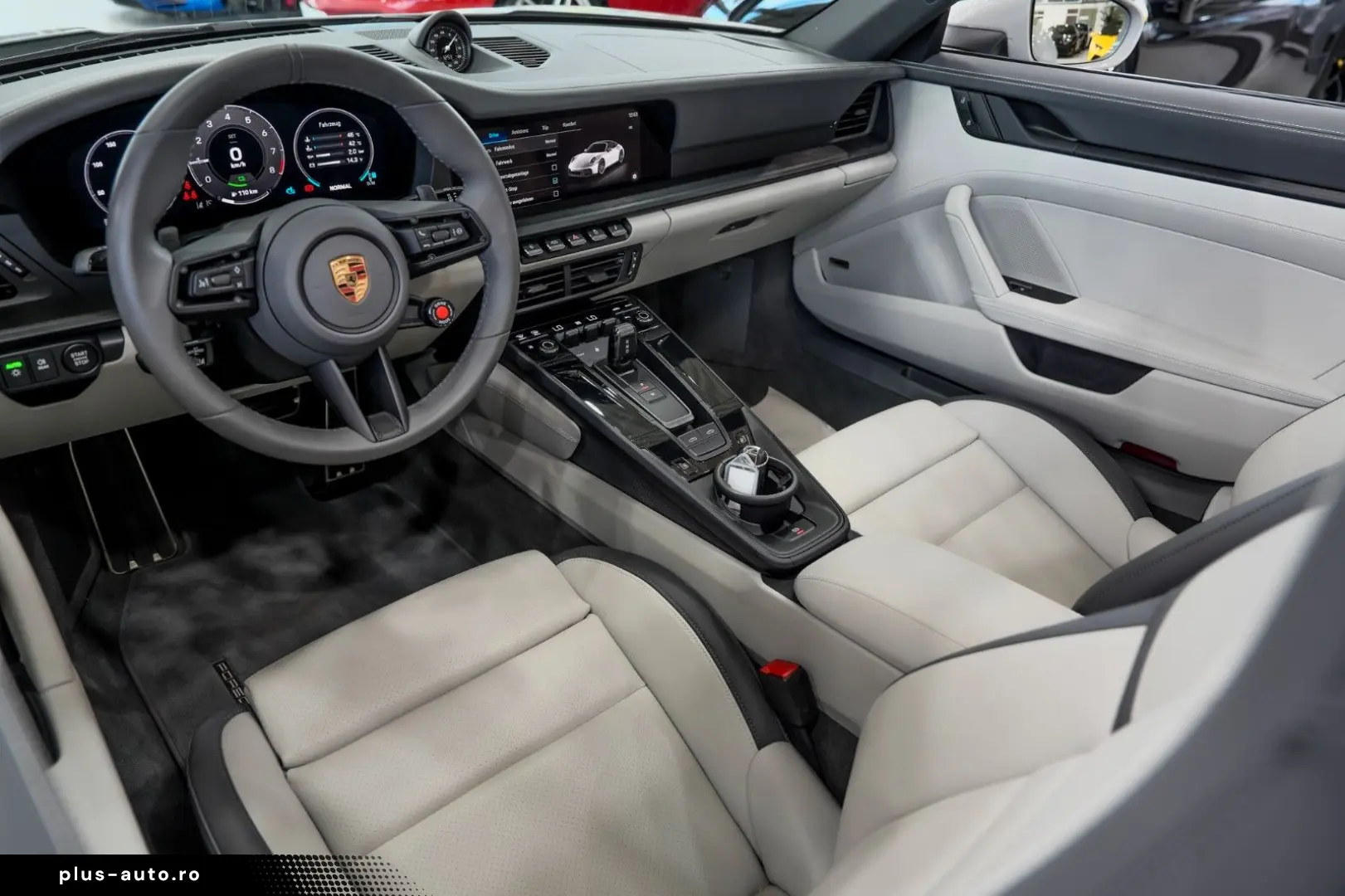 PORSCHE 911 Targa 4 GTS CHRONO LIFT CARBON BOSE 21 LM