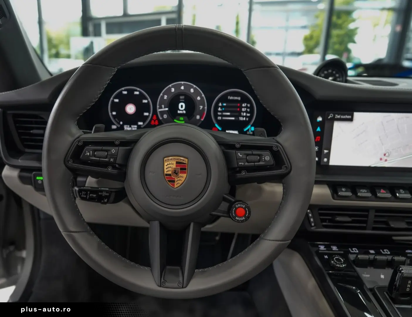 PORSCHE 911 Targa 4 GTS CHRONO LIFT CARBON BOSE 21 LM