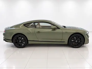 BENTLEY Continental GT Azure V8 Mulliner Bespoke MY26