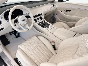 BENTLEY Continental GT Azure V8 Mulliner Bespoke MY26